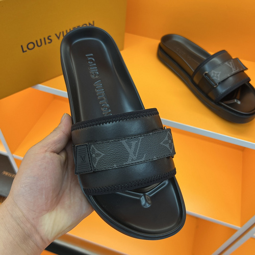 LV Men_s Spring and Summer slippers Synchronous 38-45-c87f4b11